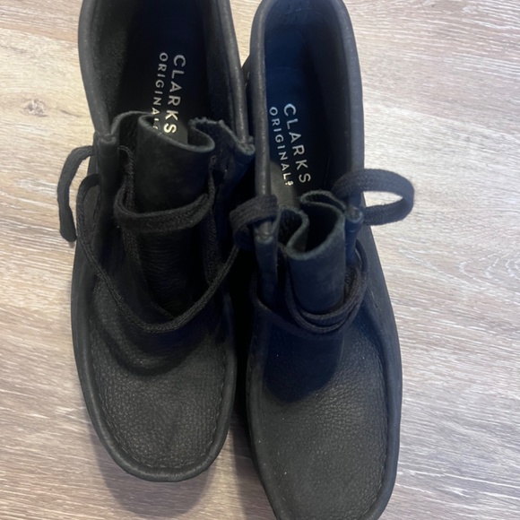 WALLACRAFT BEE BLACK Leather - Picture 2 of 3